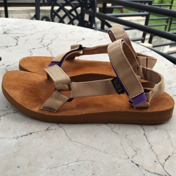 teva suede sandals
